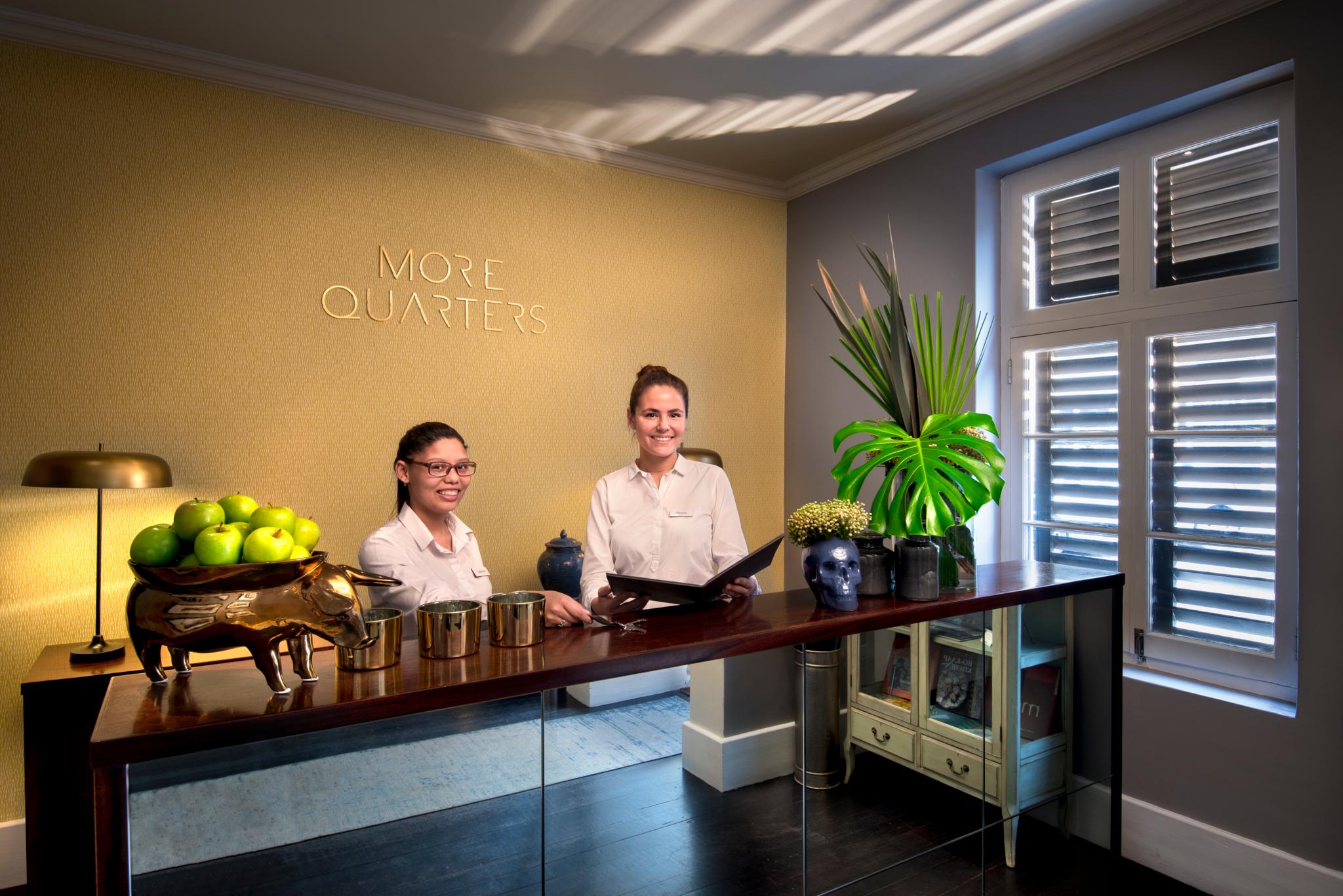 Aparthotel Quarters 4*